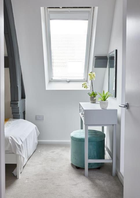 The Chapel Cottage By Ritual Stays Hemel Hempstead Εξωτερικό φωτογραφία